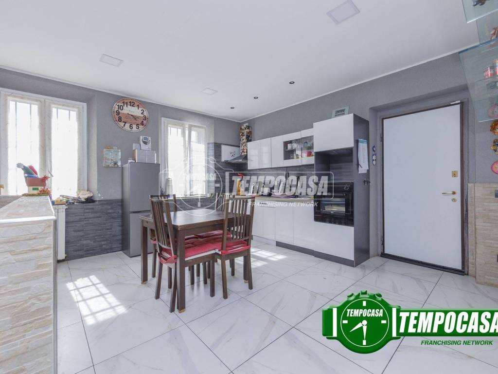 appartamento in vendita a Motta Visconti