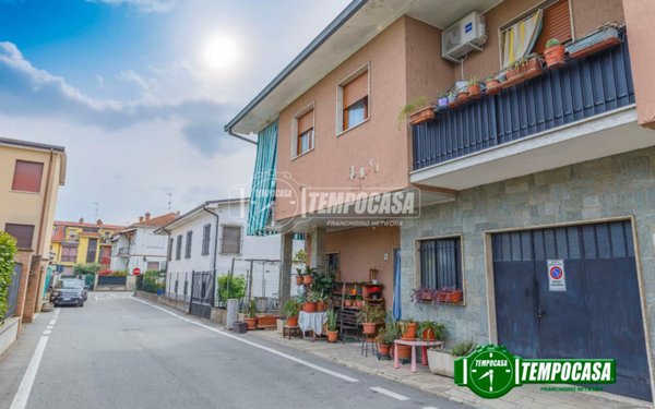 casa indipendente in vendita a Motta Visconti