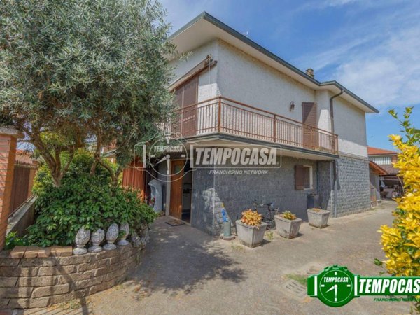 casa indipendente in vendita a Motta Visconti