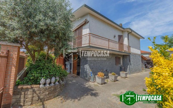 casa indipendente in vendita a Motta Visconti