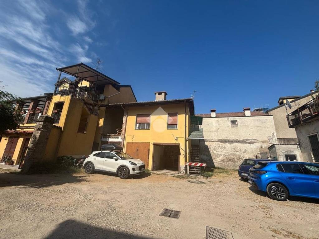 appartamento in vendita a Motta Visconti