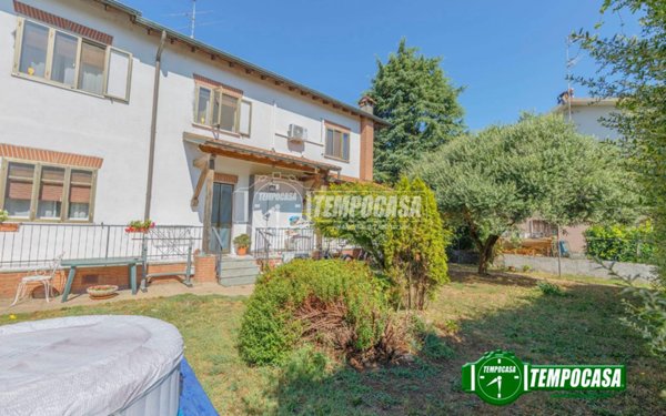 casa indipendente in vendita a Motta Visconti