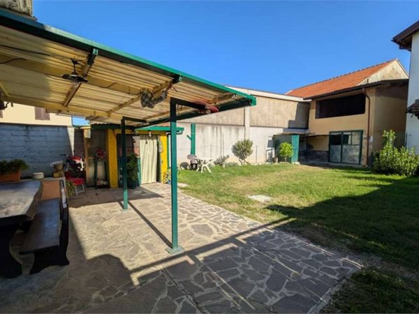 casa indipendente in vendita a Motta Visconti