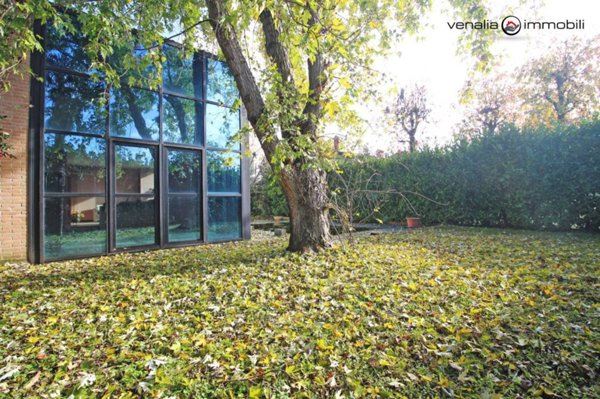 casa indipendente in vendita a Motta Visconti