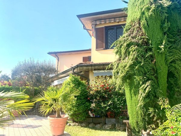 casa indipendente in vendita a Motta Visconti