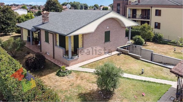 casa indipendente in vendita a Motta Visconti