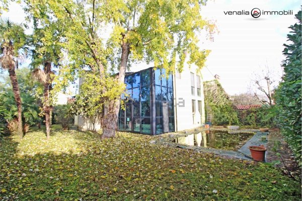 casa indipendente in vendita a Motta Visconti