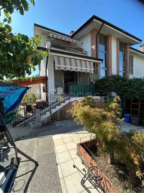 appartamento in vendita a Motta Visconti