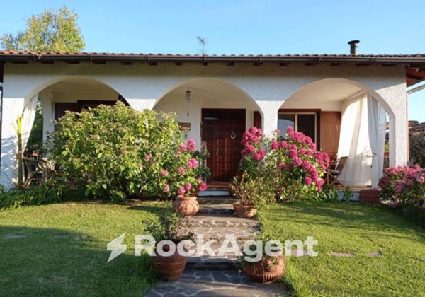 casa indipendente in vendita a Motta Visconti