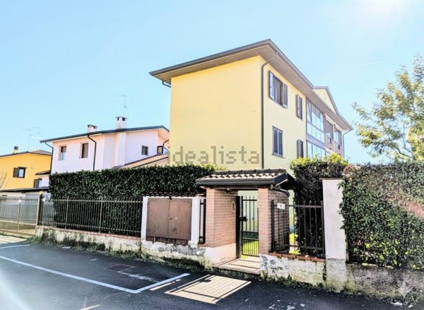 appartamento in vendita a Motta Visconti