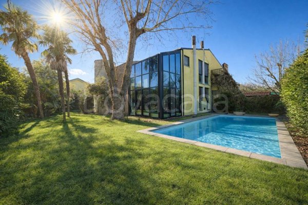 casa indipendente in vendita a Motta Visconti