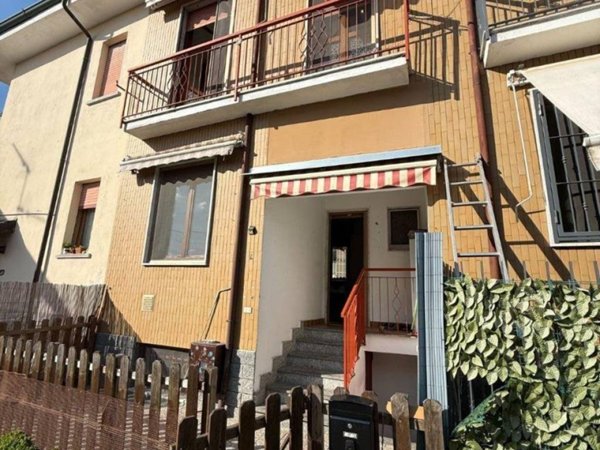 casa indipendente in vendita a Motta Visconti