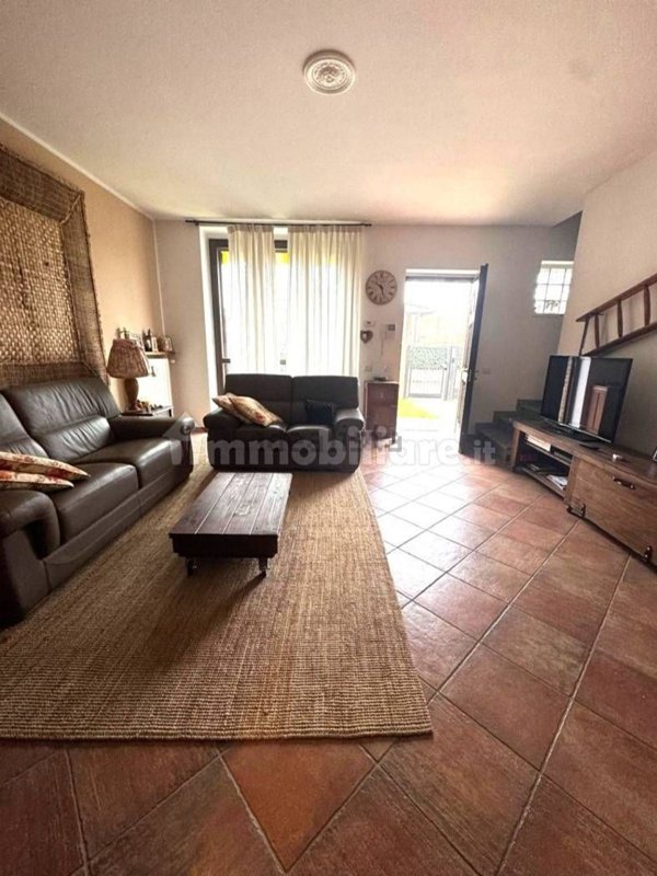 casa indipendente in vendita a Motta Visconti