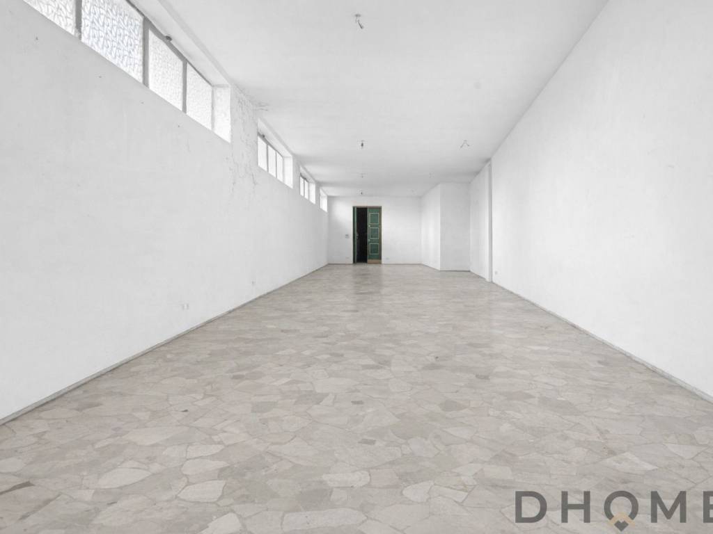 negozio in vendita a Motta Visconti