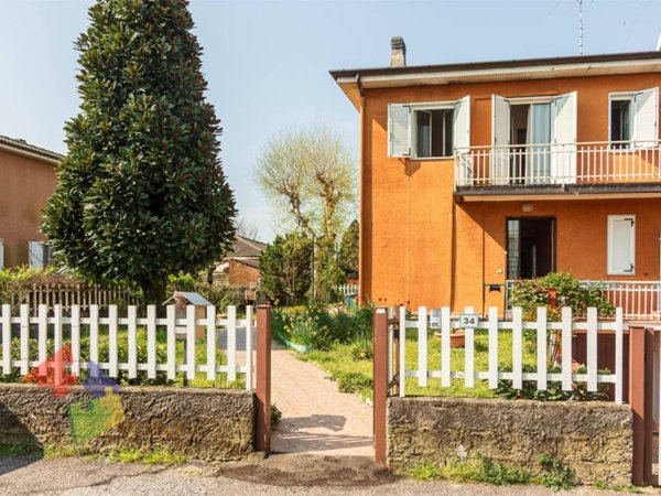 casa indipendente in vendita a Motta Visconti