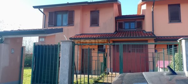 appartamento in vendita a Motta Visconti