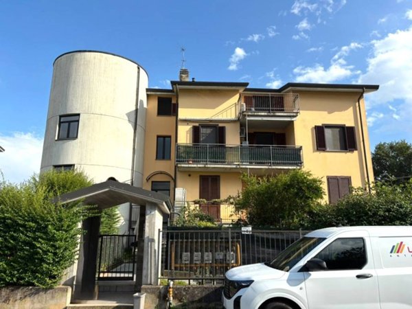 appartamento in vendita a Motta Visconti