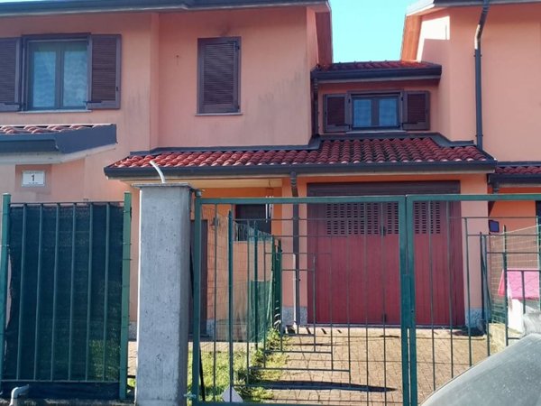 casa indipendente in vendita a Motta Visconti