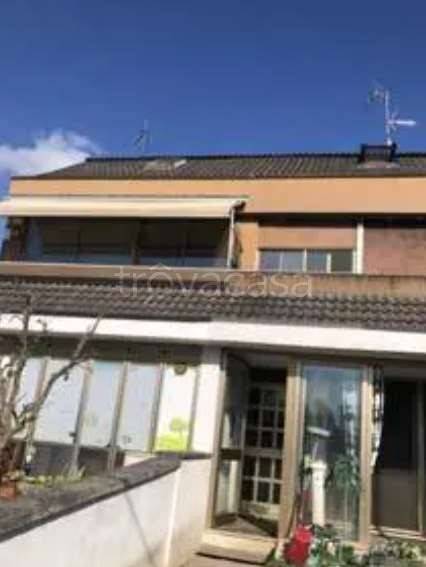 casa indipendente in vendita a Motta Visconti