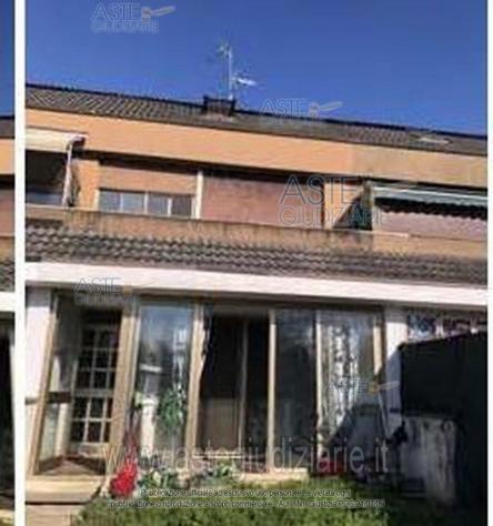 casa indipendente in vendita a Motta Visconti