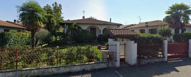 casa indipendente in vendita a Motta Visconti