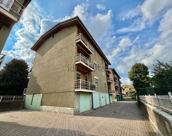 locale commerciale in vendita a Motta Visconti
