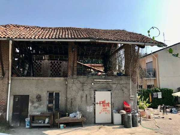 casale in vendita a Motta Visconti