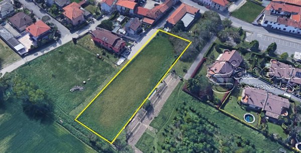 terreno edificabile in vendita a Nerviano in zona Cantone