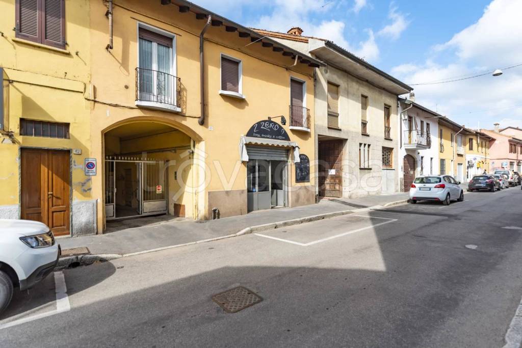 negozio in vendita a Nerviano