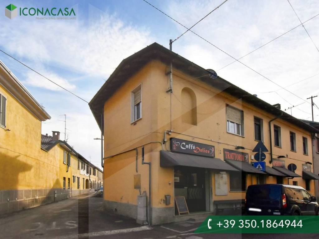 casa indipendente in vendita a Nerviano in zona Sant'Ilario