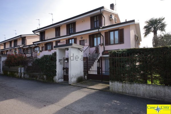 casa indipendente in vendita a Nerviano