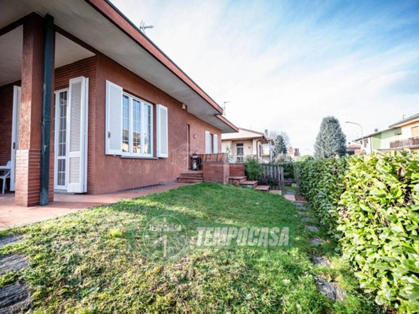 casa indipendente in vendita a Nerviano