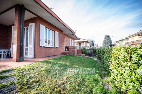 casa indipendente in vendita a Nerviano