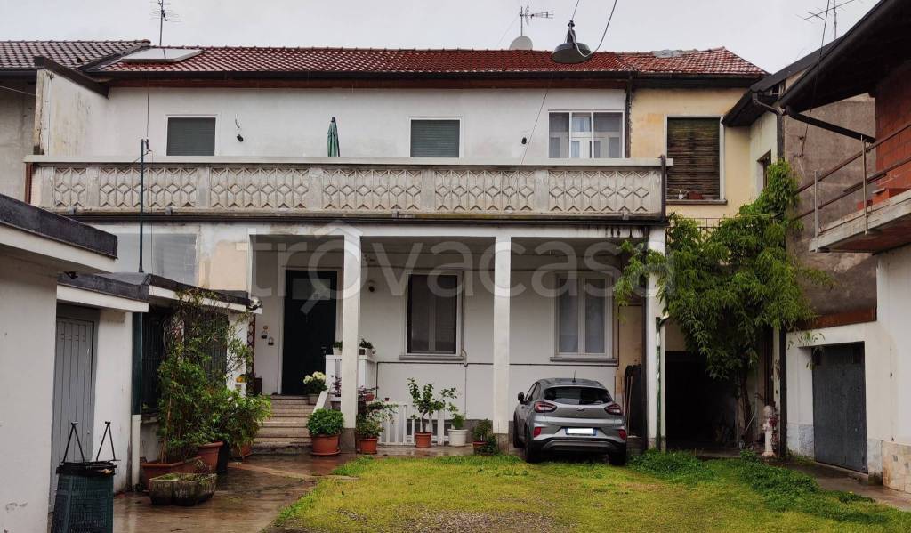 appartamento in vendita a Nerviano in zona Sant'Ilario