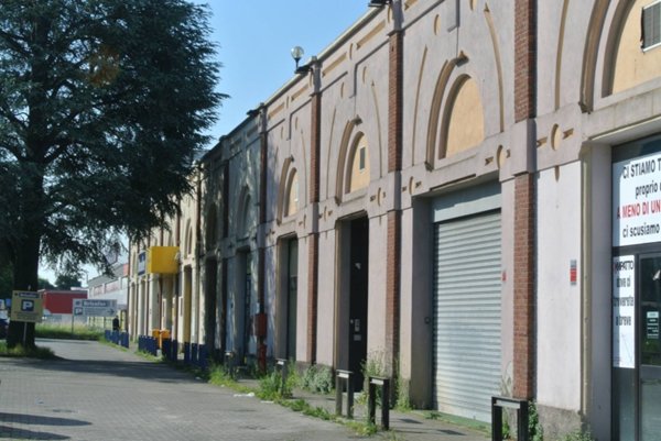 negozio in vendita a Nerviano
