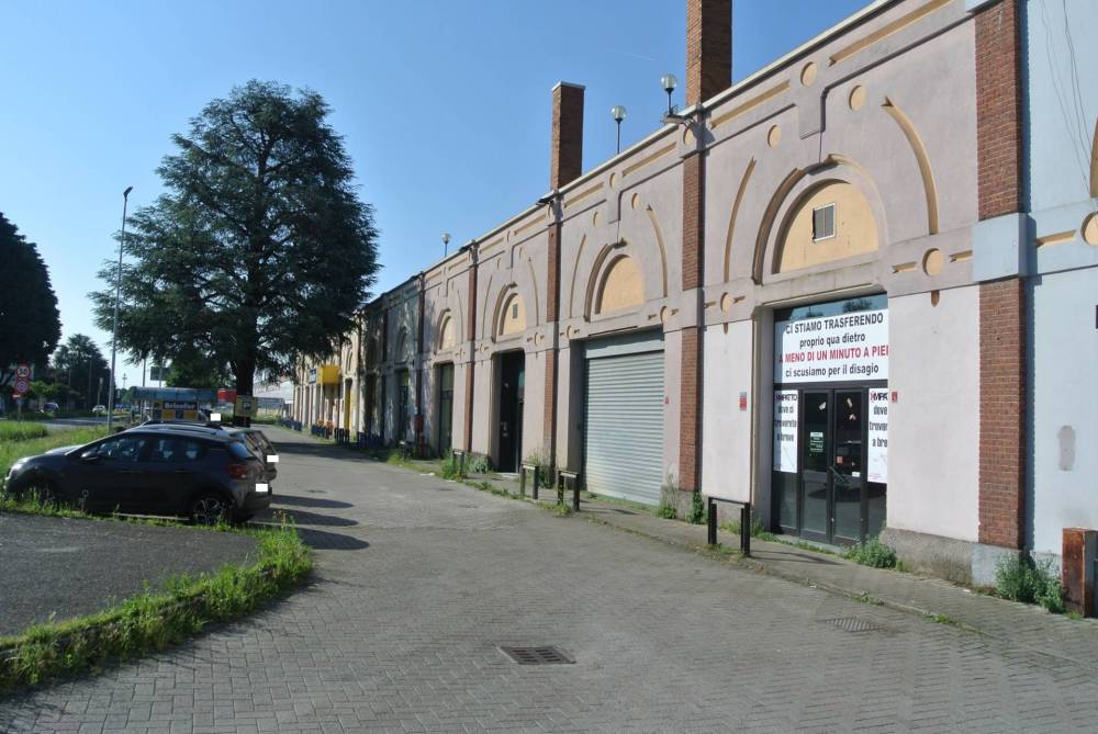 negozio in vendita a Nerviano