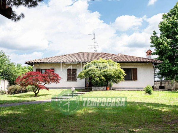 casa indipendente in vendita a Nerviano
