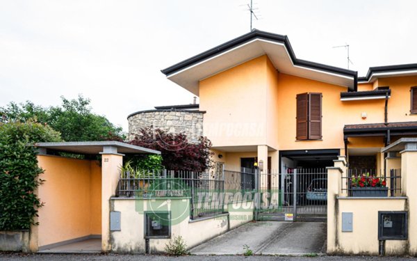 casa indipendente in vendita a Nerviano