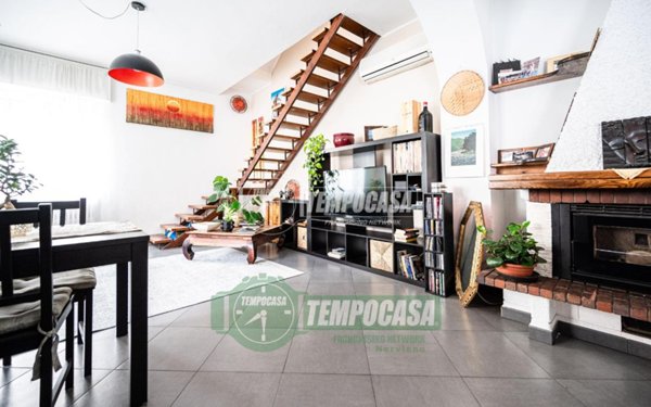 casa indipendente in vendita a Nerviano