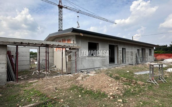 casa indipendente in vendita a Nerviano