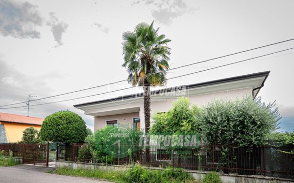 casa indipendente in vendita a Nerviano