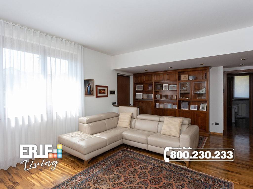 casa indipendente in vendita a Nerviano