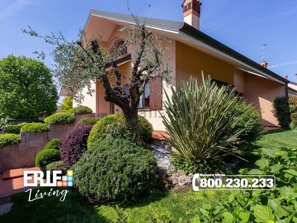casa indipendente in vendita a Nerviano