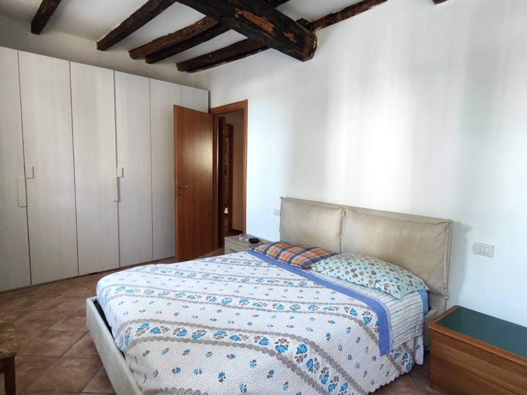 appartamento in vendita a Nerviano in zona Cantone