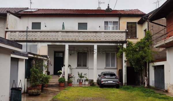 appartamento in vendita a Nerviano in zona Sant'Ilario