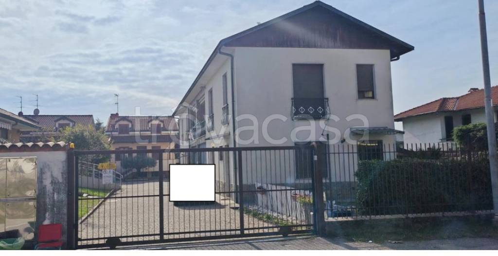 casa indipendente in vendita a Nerviano