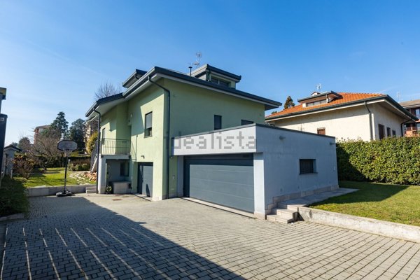 casa indipendente in vendita a Nerviano