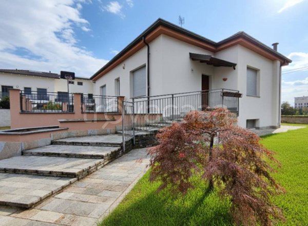 casa indipendente in vendita a Nerviano