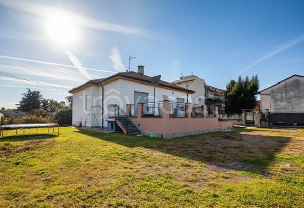 casa indipendente in vendita a Nerviano