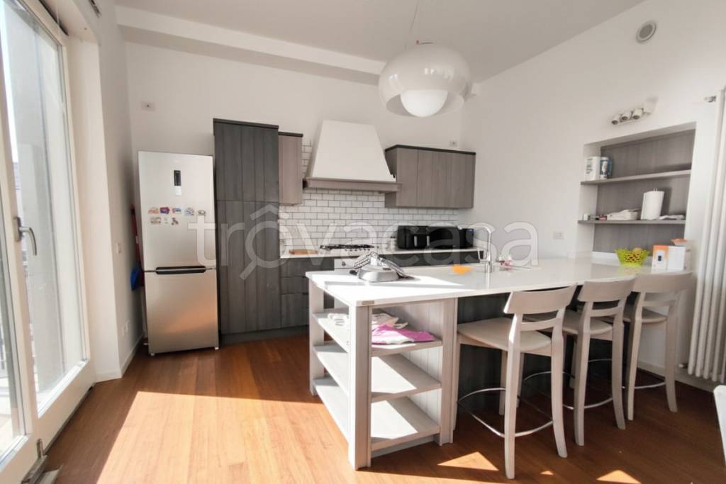 casa indipendente in vendita a Nerviano